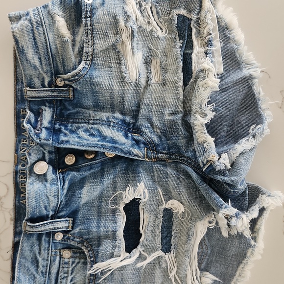American Eagle Outfitters Pants - American Eagle button fly shorts